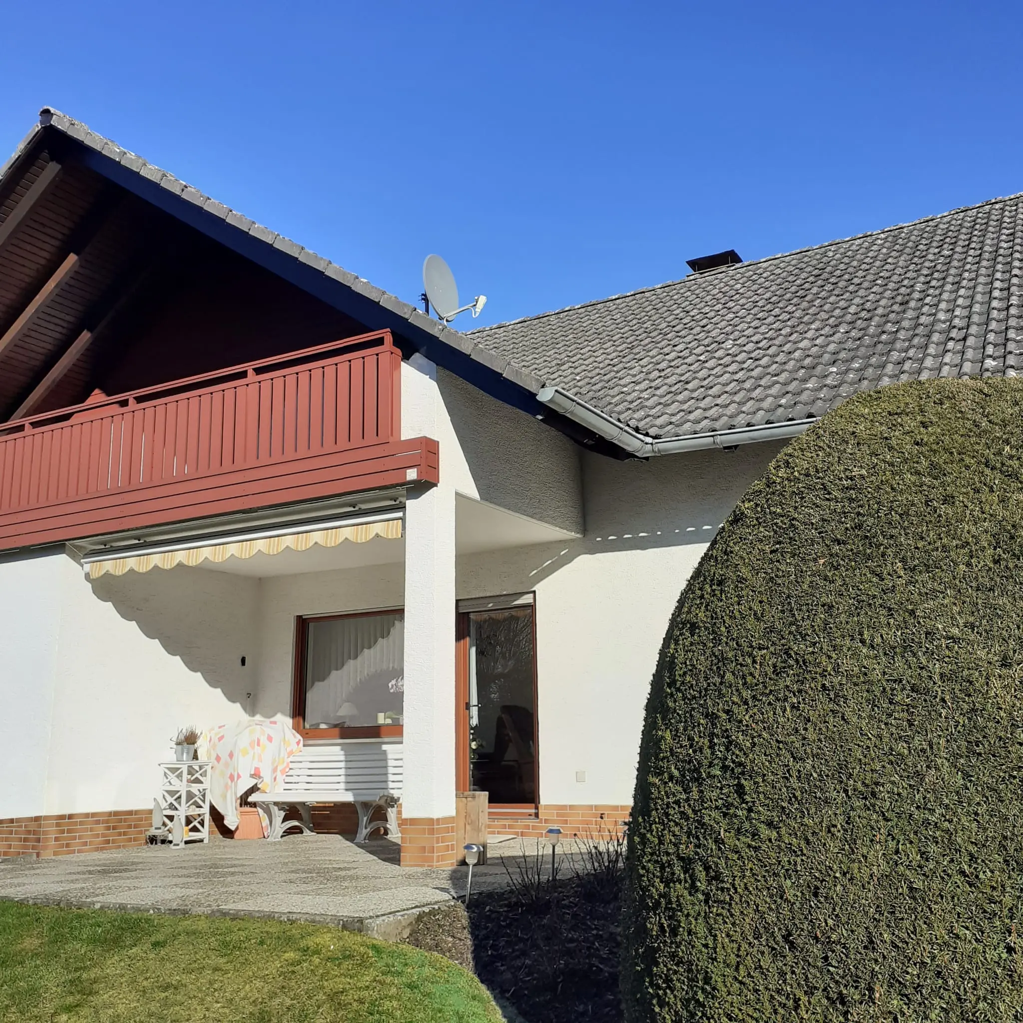 Dach vorher/nachher Reinigung